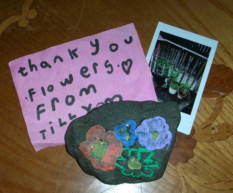 Share Shelf, stone gift